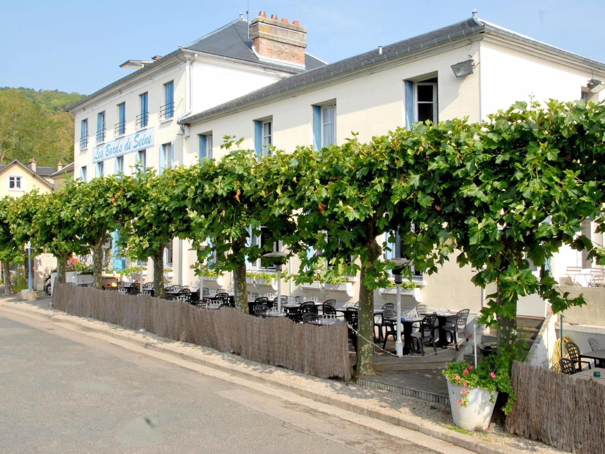 Logis Hotel & Restaurant - Les Bords De Seine La Roche-Guyon Luaran gambar
