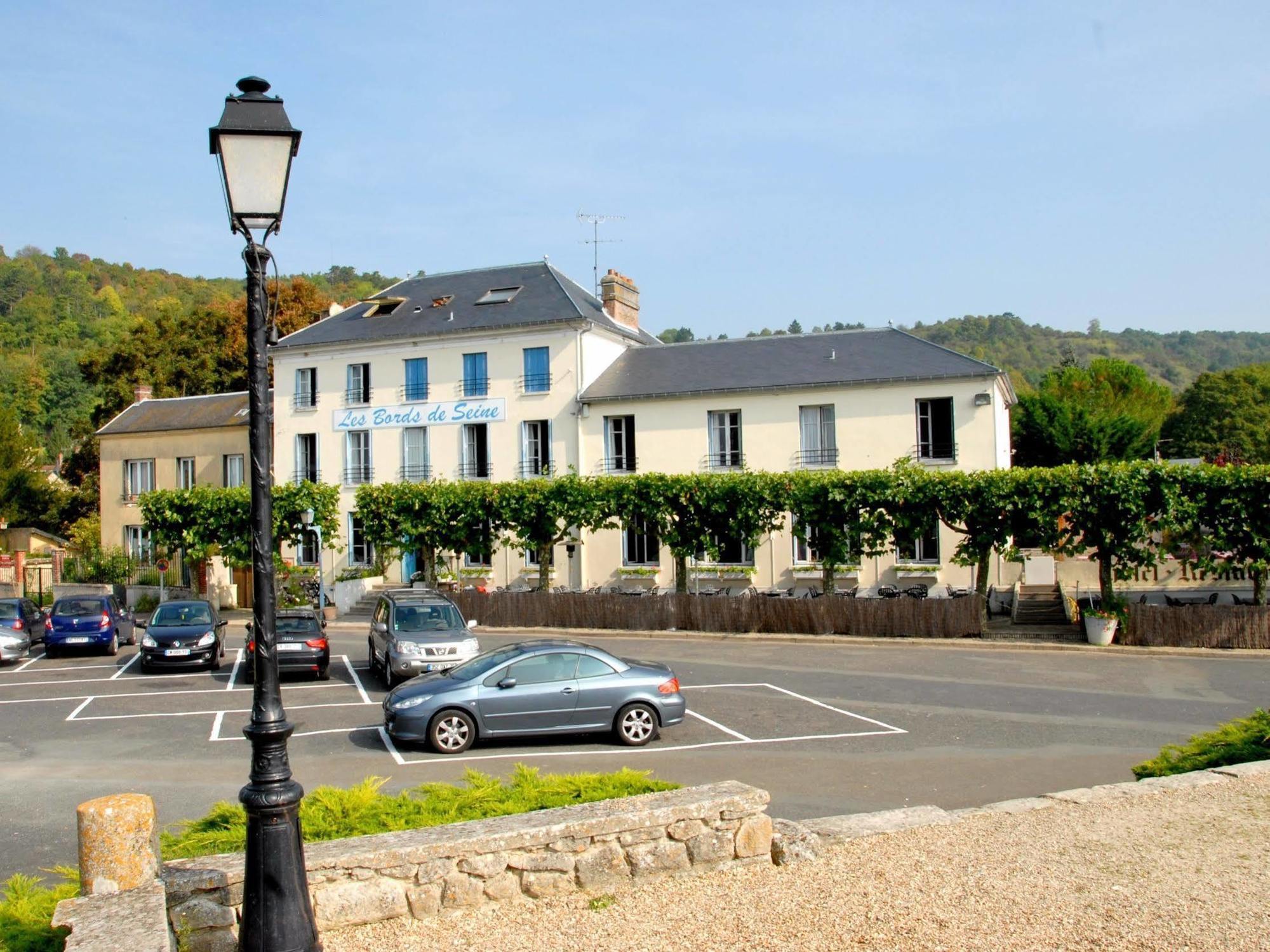 Logis Hotel & Restaurant - Les Bords De Seine La Roche-Guyon Luaran gambar